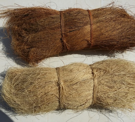 Fibra tipo cocco / bristle (natural brown, natural white, white bleached)